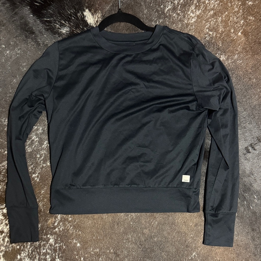 Vuori Crew Neck Top